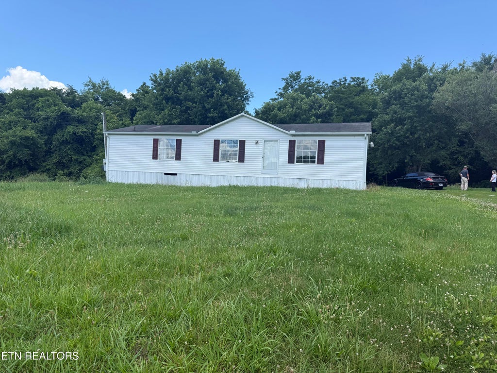 Photo of 1550 Broadway Drive, Bean Station, TN 37708 (MLS # 1344597)