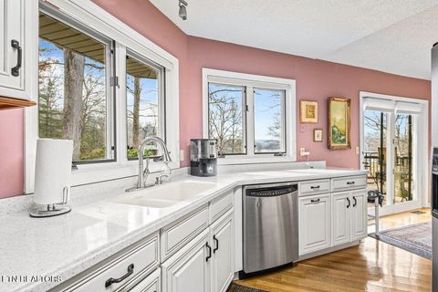 Tiny photo for 639 Deerwood Lane, LaFollette, TN 37766 (MLS # 1328785)