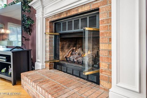 Tiny photo for 639 Deerwood Lane, LaFollette, TN 37766 (MLS # 1328785)