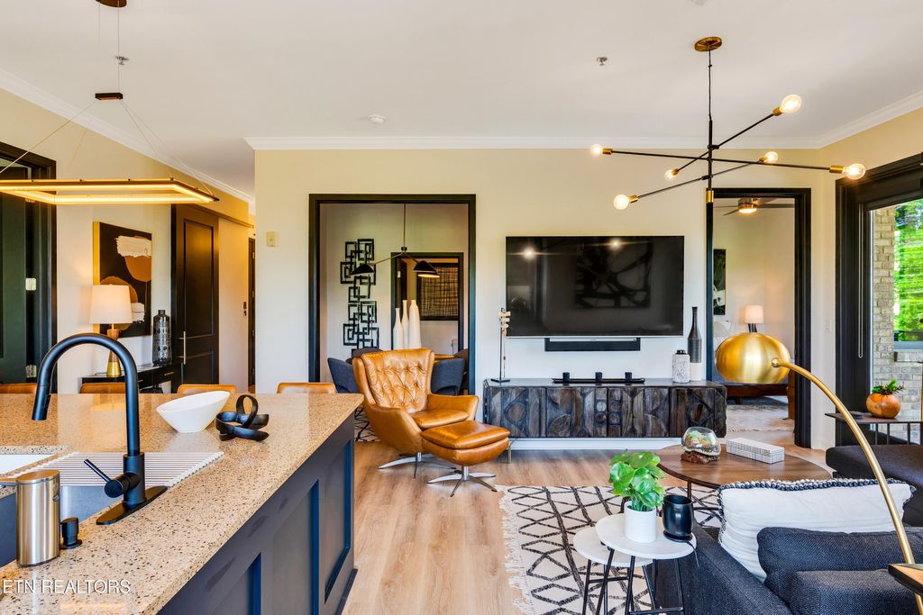 Photo of 200 Manufacturers Rd #APT 345, Chattanooga, TN 37405 (MLS # 1339618)