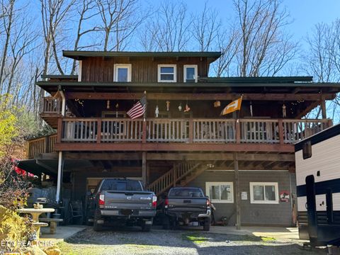 180 N Grand Country Drive Cosby TN 37722