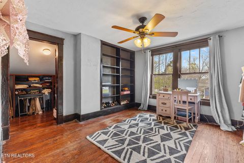 Tiny photo for 445 Chickamauga Ave, Knoxville, TN 37917 (MLS # 1333602)