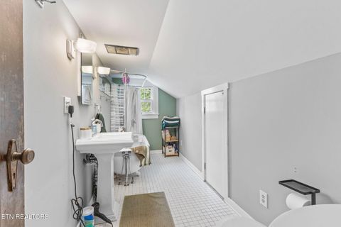 Tiny photo for 445 Chickamauga Ave, Knoxville, TN 37917 (MLS # 1333602)