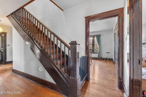 Tiny photo for 445 Chickamauga Ave, Knoxville, TN 37917 (MLS # 1333602)