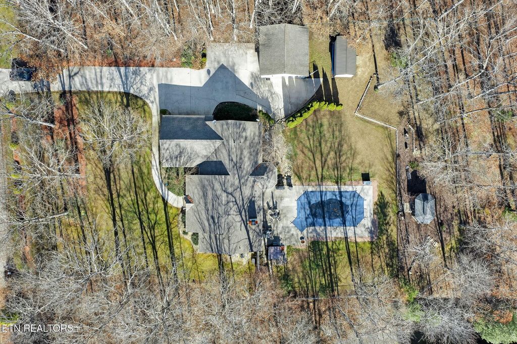 Photo of 1048 Forest Drive, Crossville, TN 38555 (MLS # 1324864)