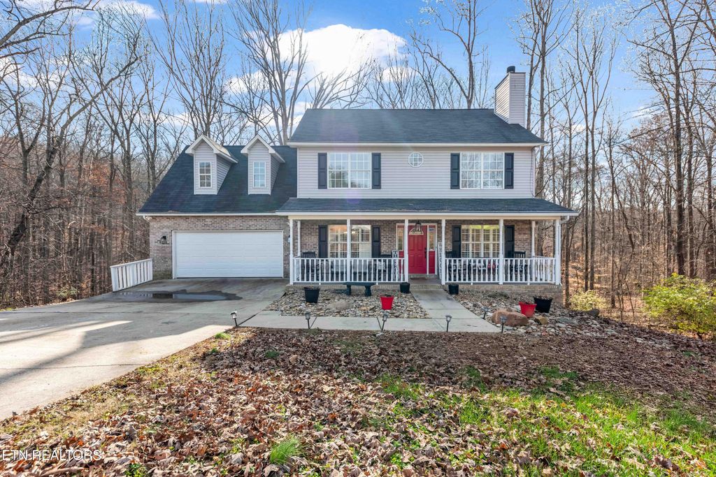 Photo of 153 Autumn Drive, Clinton, TN 37716 (MLS # 1324190)