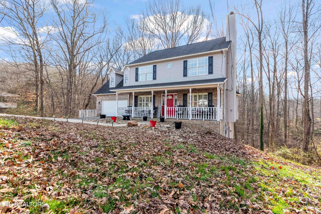 Photo of 153 Autumn Drive, Clinton, TN 37716 (MLS # 1324190)