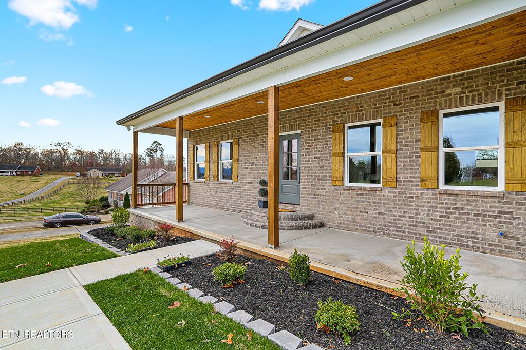 Photo of 5555 J Riley West Drive, Greenback, TN 37742 (MLS # 1322334)