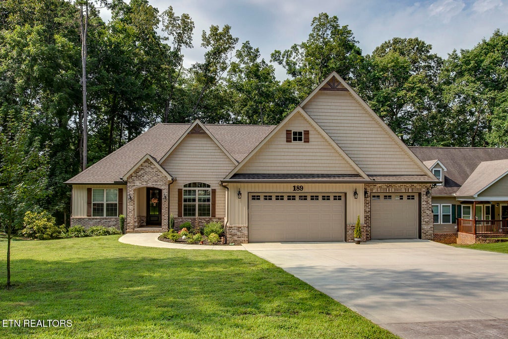 Photo of 189 Chahyga Way, Loudon, TN 37774 (MLS # 1351380)