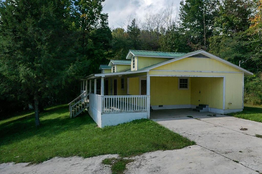 Photo of 1799 Howard Baker, Huntsville, TN 37756 (MLS # 1169858)