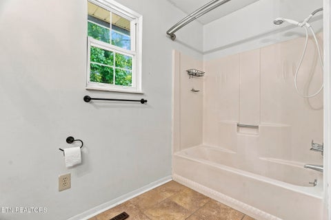 Tiny photo for 117 Garnet Lane, Oak Ridge, TN 37830 (MLS # 1352316)