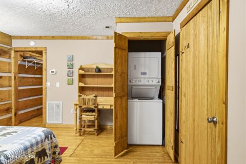 Tiny photo for 2684 Valley Heights Drive, Pigeon Forge, TN 37863 (MLS # 1347619)