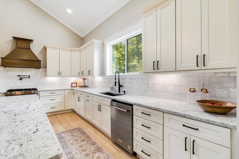 Tiny photo for 5854 Craigs Chapel Rd, Greenback, TN 37742 (MLS # 1356059)