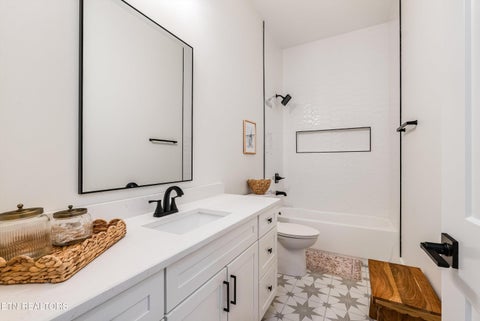 Tiny photo for 5854 Craigs Chapel Rd, Greenback, TN 37742 (MLS # 1356059)