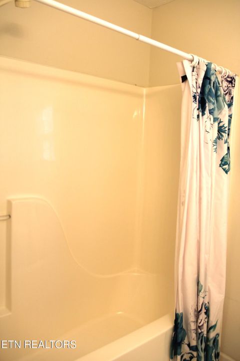 Tiny photo for 413 Herringbone Court, Powell, TN 37849 (MLS # 1323687)