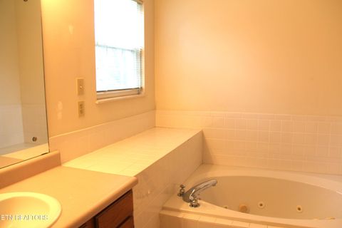 Tiny photo for 413 Herringbone Court, Powell, TN 37849 (MLS # 1323687)