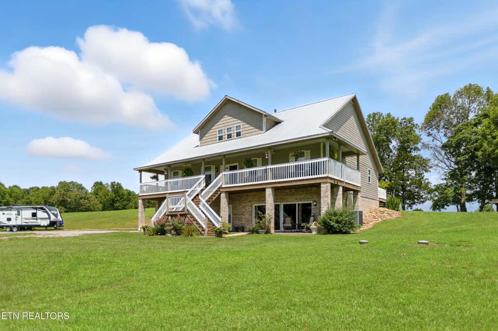 Photo of 4703 Highway 25E, Tazewell, TN 37879 (MLS # 1351571)