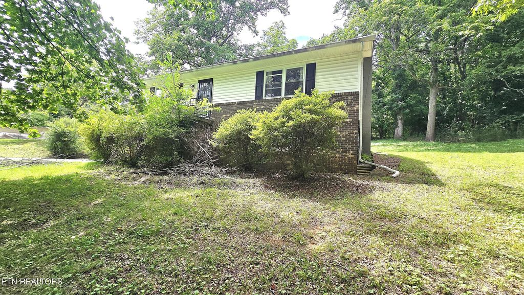 Photo of 121 Shady Lane, Harriman, TN 37748 (MLS # 1344441)