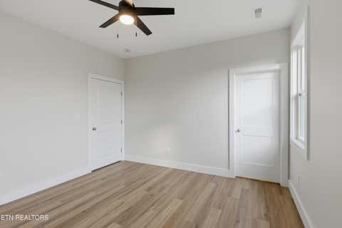 Tiny photo for 818 W Anderson Ave, Knoxville, TN 37921 (MLS # 1343287)