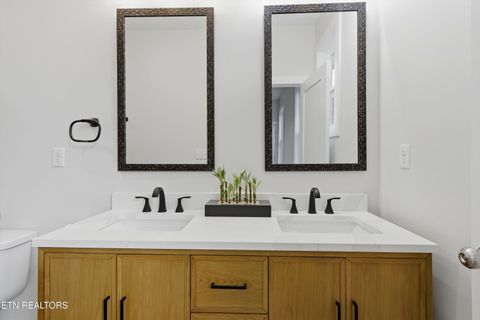Tiny photo for 818 W Anderson Ave, Knoxville, TN 37921 (MLS # 1343287)