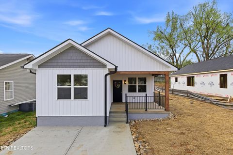 Tiny photo for 818 W Anderson Ave, Knoxville, TN 37921 (MLS # 1343287)