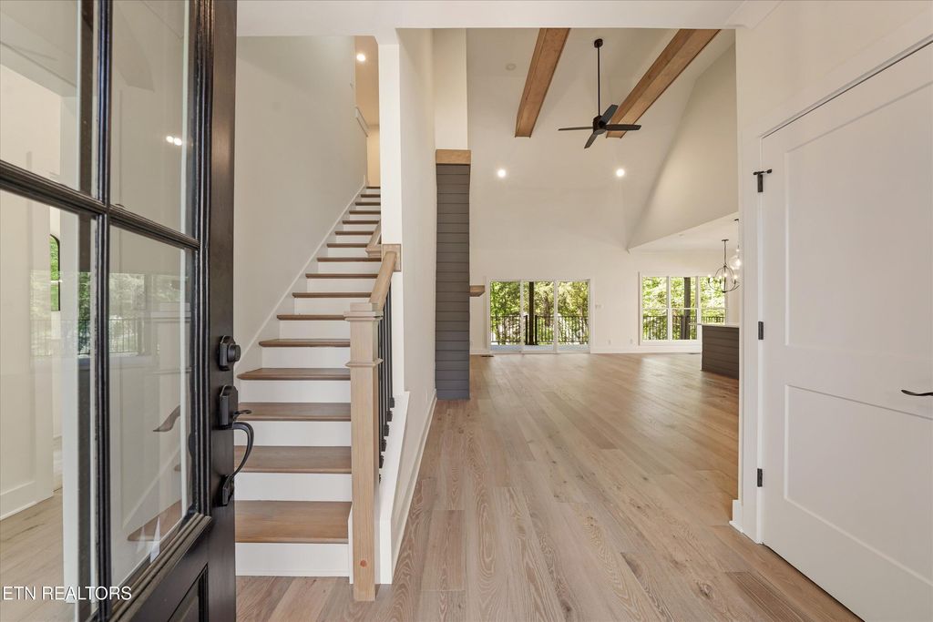 Photo of 208 Mialaquo Circle, Loudon, TN 37774 (MLS # 1313569)