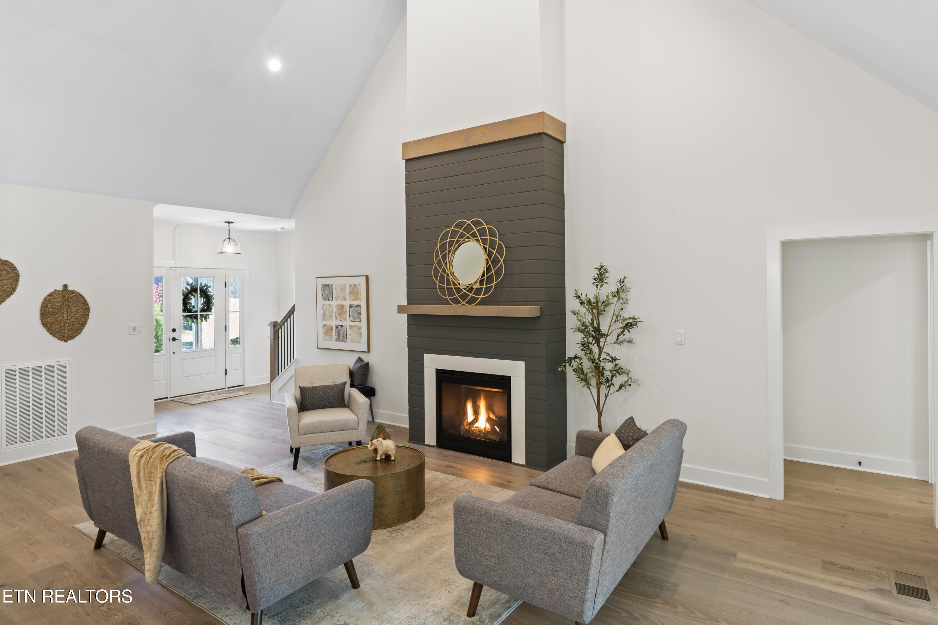 208 Mialaquo Circle