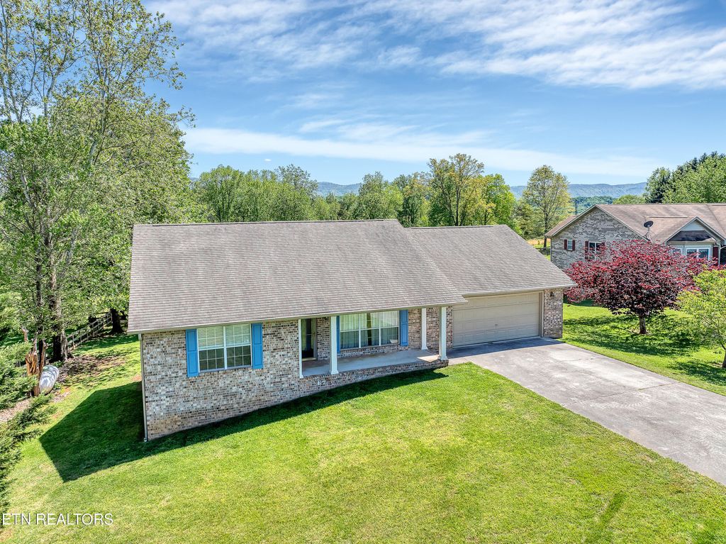 Photo of 2036 Little Best Rd, Maryville, TN 37803 (MLS # 1337470)