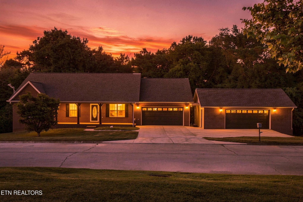 Photo of 1737 Sharp Drive, Lenoir City, TN 37771 (MLS # 1354708)