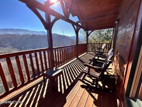 Tiny photo for 656 Park Vista Way, Gatlinburg, TN 37738 (MLS # 1334036)