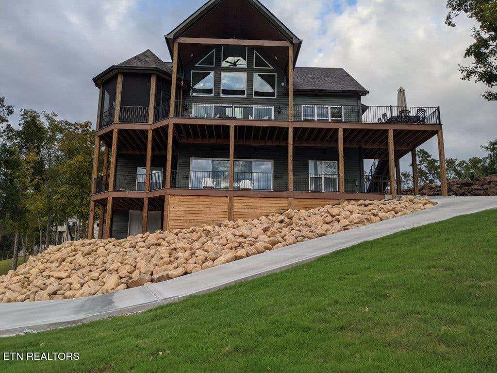 Photo of 792 Waterfront Way, Ten Mile, TN 37880 (MLS # 1250615)