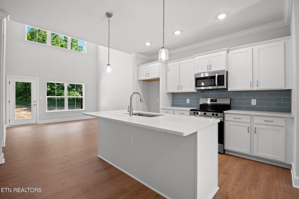 Photo of 7368 Sun Blossom Lane #187, Knoxville, TN 37924 (MLS # 1324535)