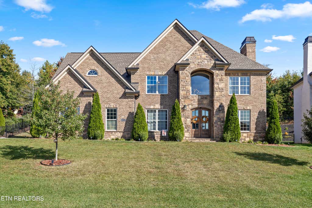 Photo of 10057 Fox Cove Rd, Knoxville, TN 37922 (MLS # 1241320)