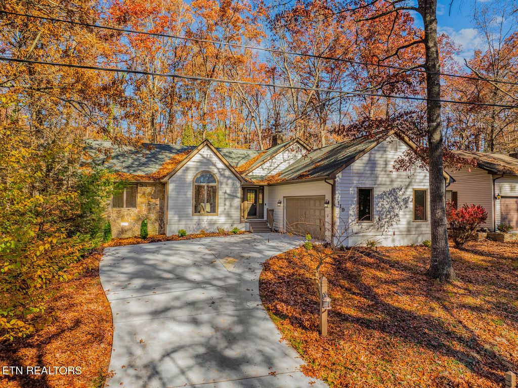 Photo of 119 Juniper Drive, Crossville, TN 38558 (MLS # 1321536)