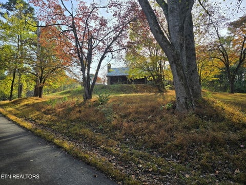 Tiny photo for 2143 Everett Rd, Knoxville, TN 37932 (MLS # 1354112)