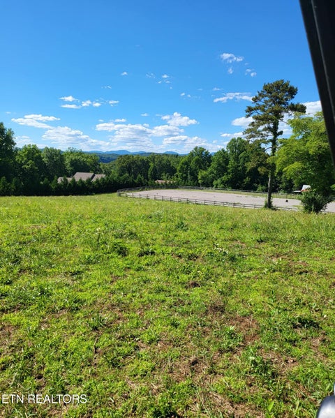 Tiny photo for 2143 Everett Rd, Knoxville, TN 37932 (MLS # 1354112)
