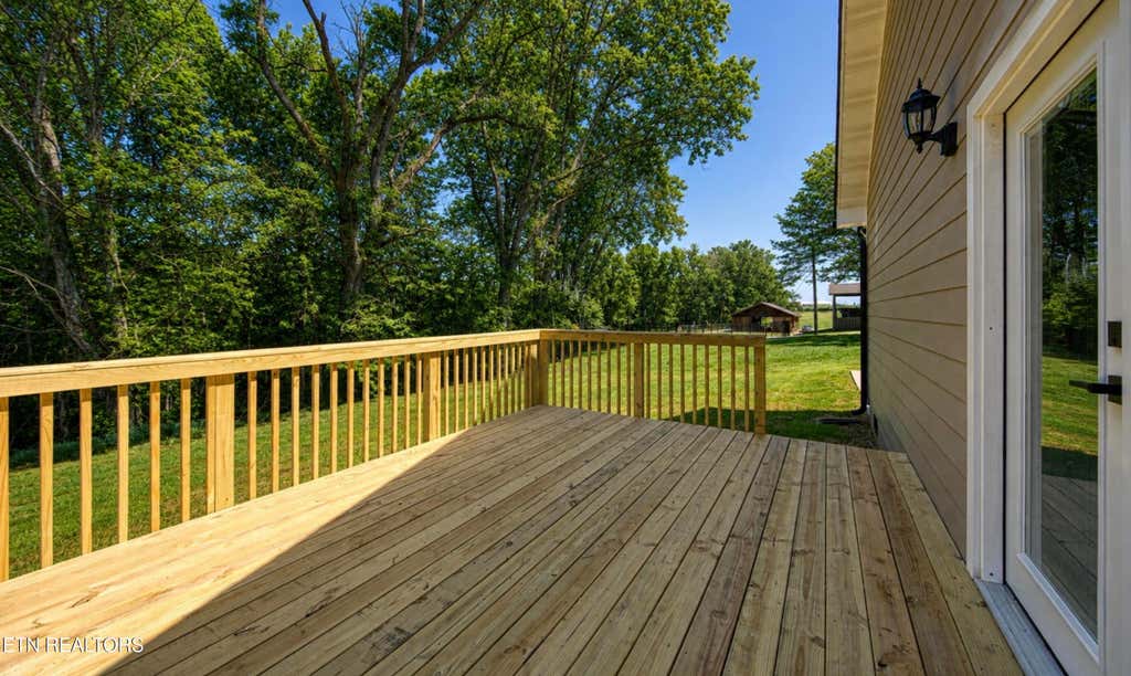 Photo of 12595 Hickory Creek Rd, Lenoir City, TN 37771 (MLS # 1350752)