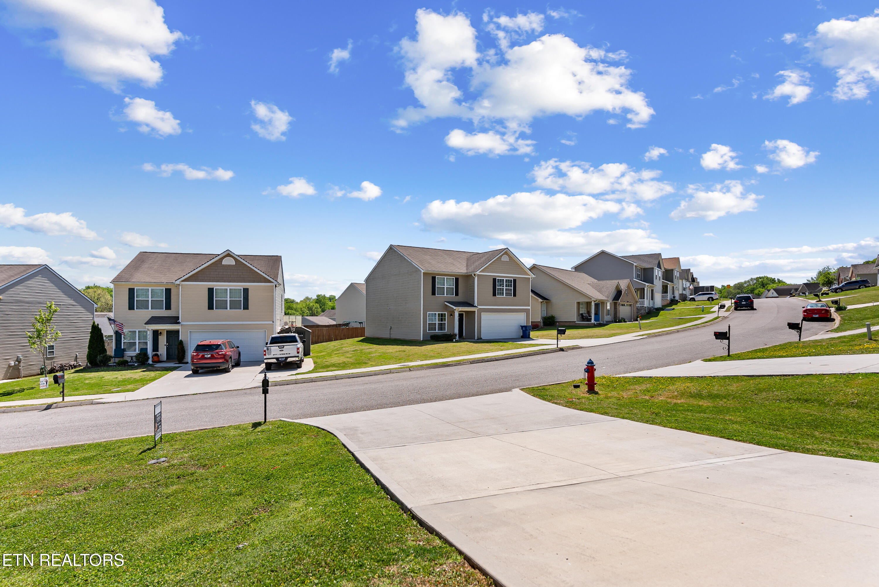 2125 Bluebonnet Drive