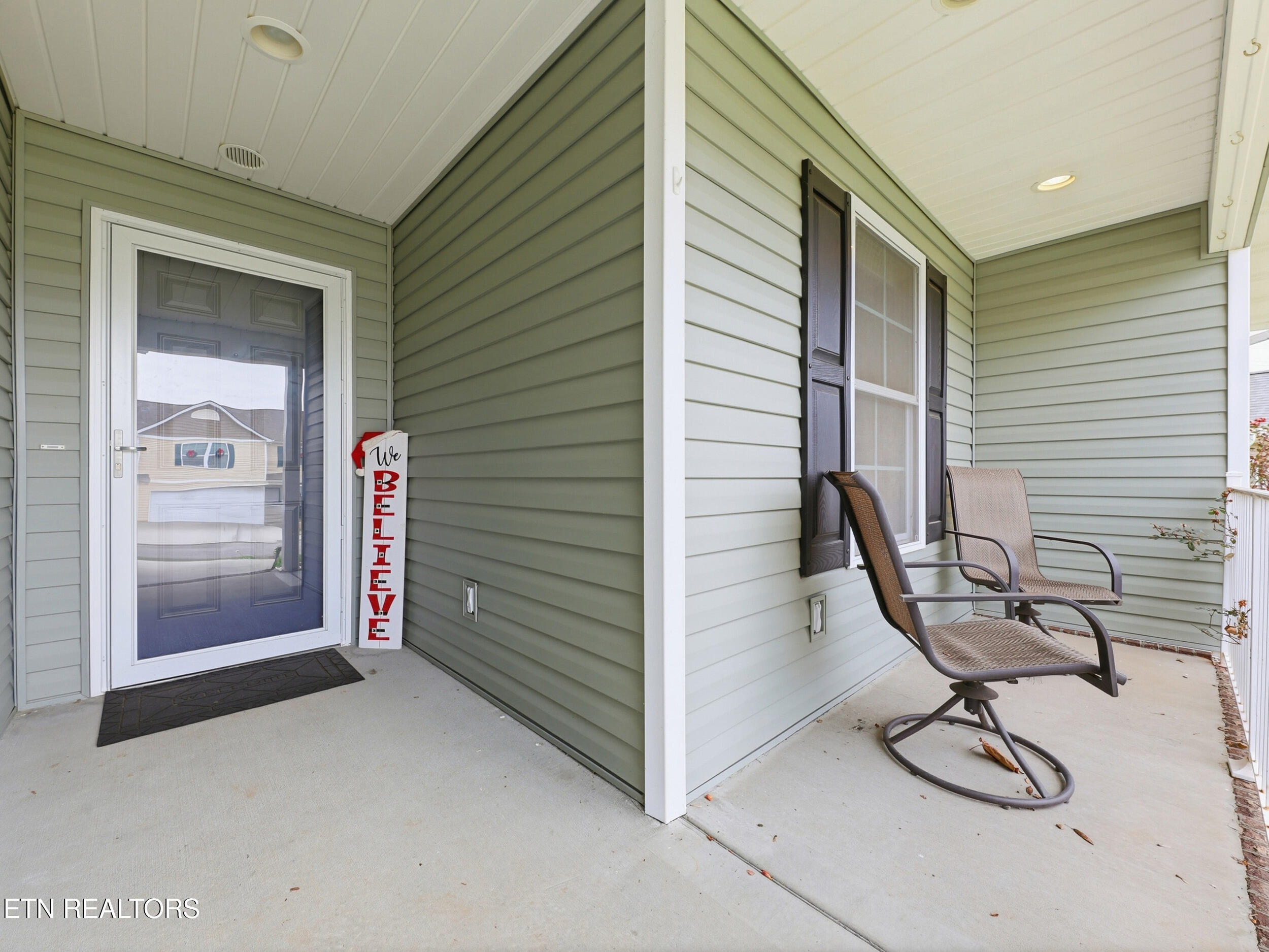 2125 Bluebonnet Drive