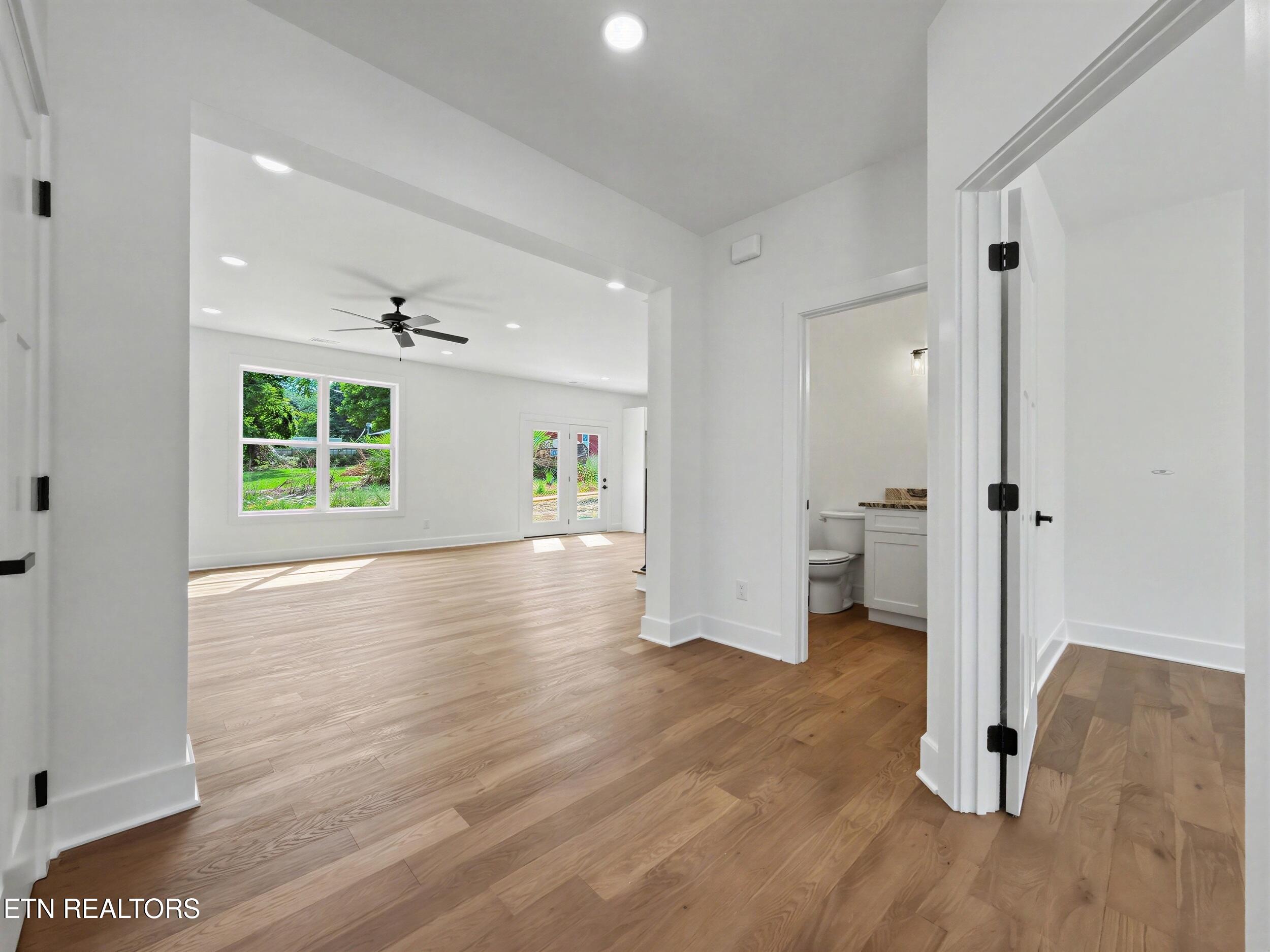 5323 Arza Lane