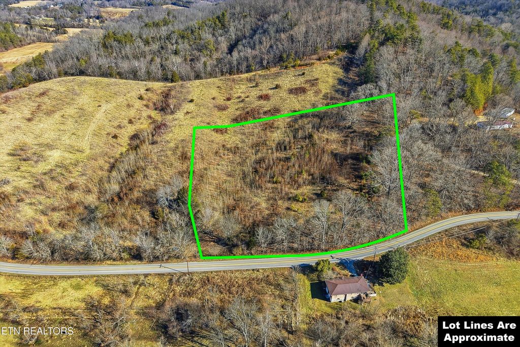 Photo of Wilkinson Pike, Maryville, TN 37803 (MLS # 1329592)
