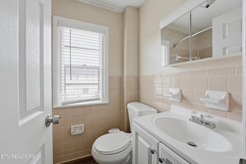 Tiny photo for 111 Tacoma Rd #105 - 111, Oak Ridge, TN 37830 (MLS # 1339888)