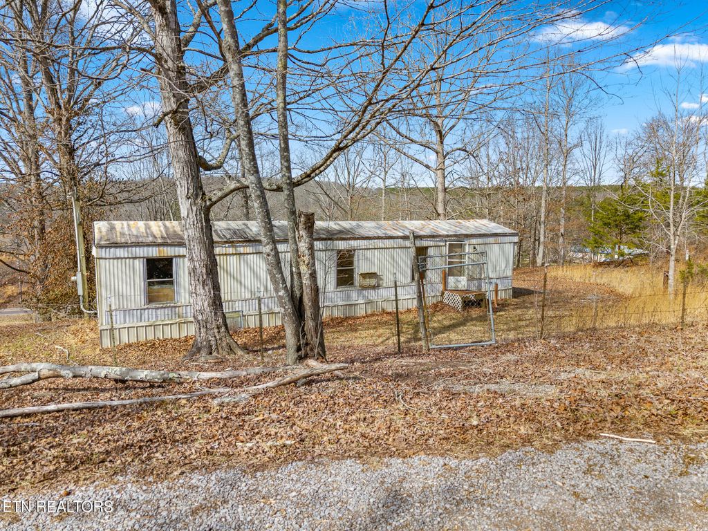 Photo of 454 County Road 188, Decatur, TN 37322 (MLS # 1329720)