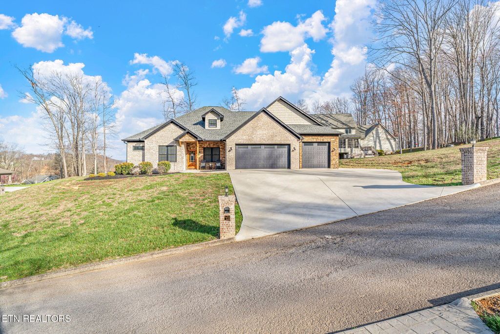 Photo of 105 Top Sail Court, Andersonville, TN 37705 (MLS # 1315599)