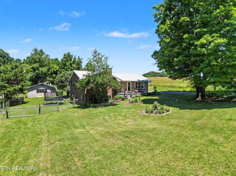Photo of 848 Lakeshore Rd, Talbott, TN 37877 (MLS # 1343608)
