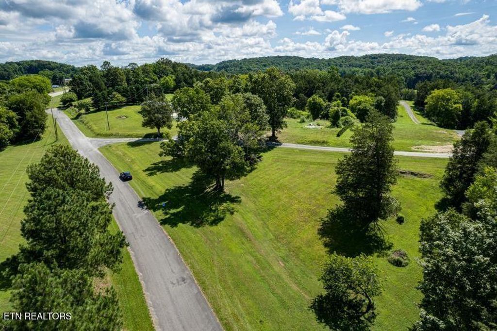 Photo of 61 County Road 232, Niota, TN 37826 (MLS # 1310383)