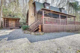 Photo of 108 Province Drive, Townsend, TN 37882 (MLS # 1352657)