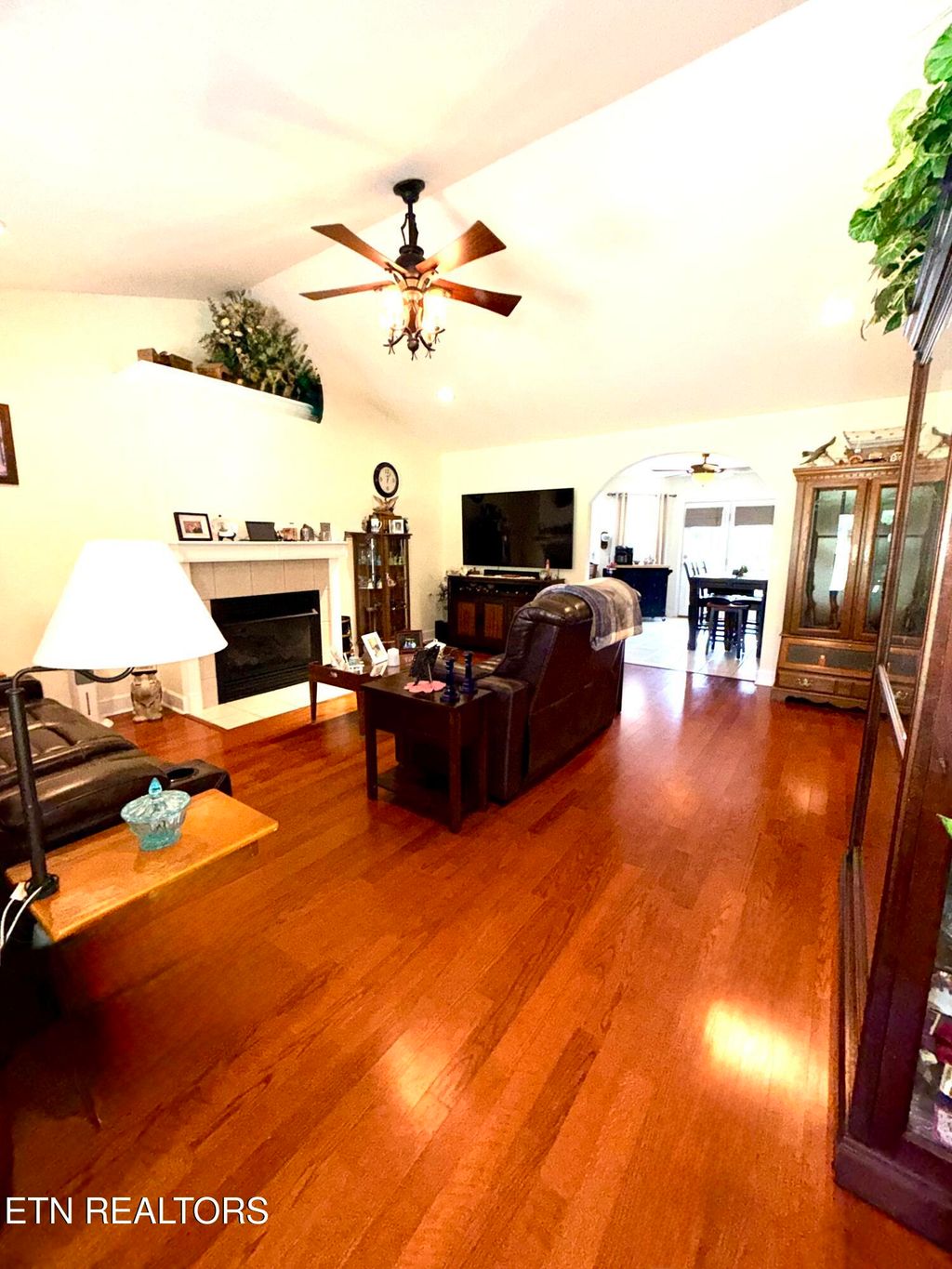 Photo of 1049 Little Dogwood Rd, Kingston, TN 37763 (MLS # 1340753)