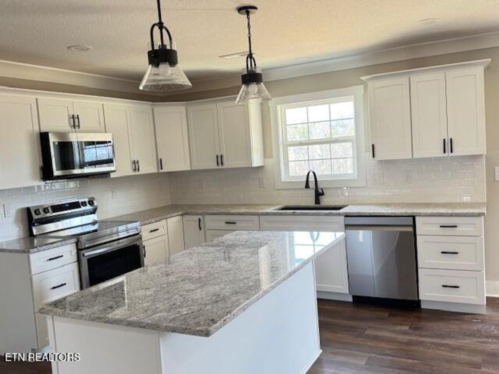 Photo of 1050 Pathways Drive, Seymour, TN 37865 (MLS # 1292188)