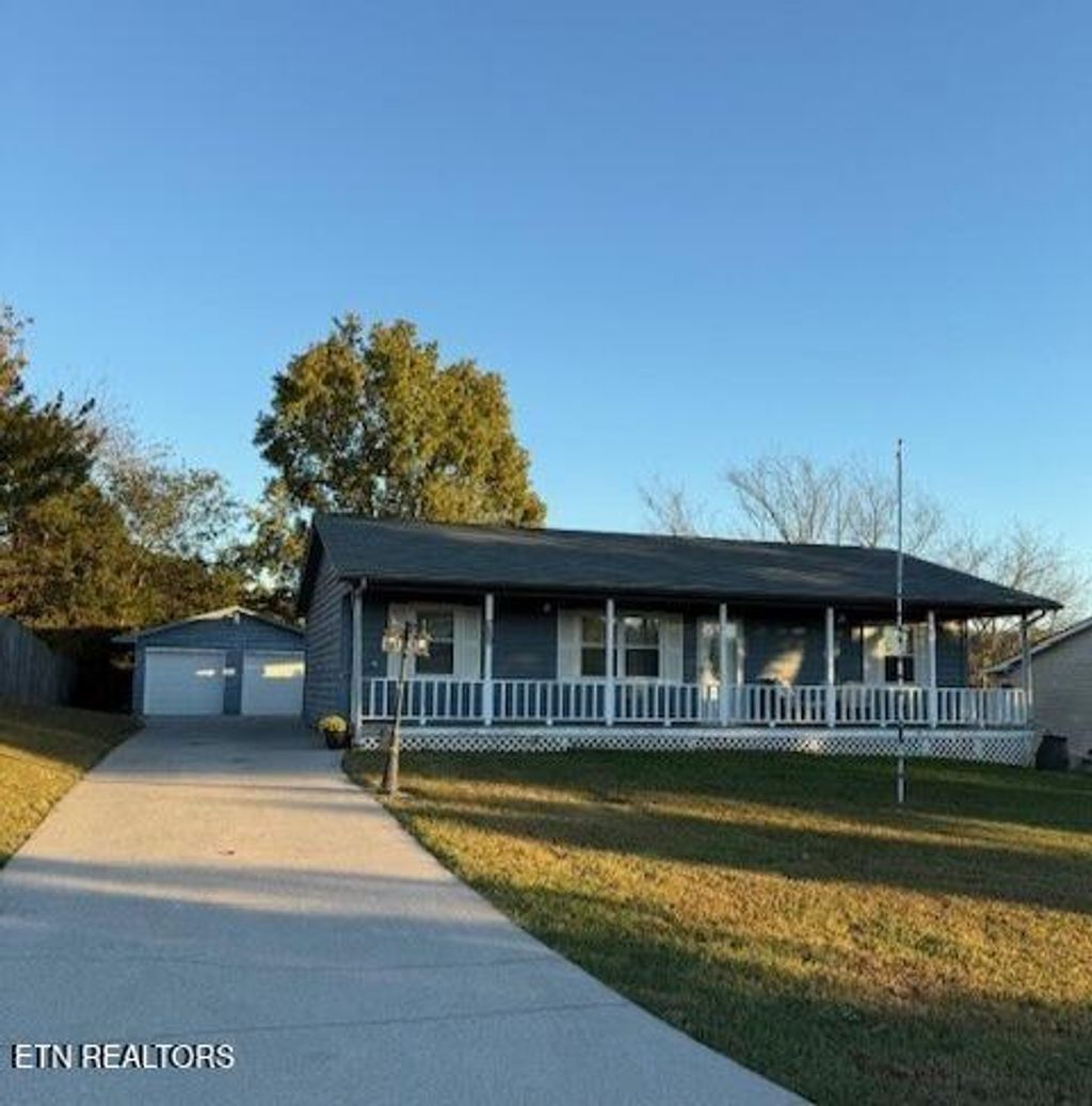Photo of 1408 Blue Forest Lane, Maryville, TN 37803 (MLS # 1319112)